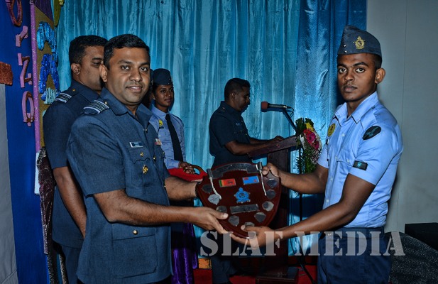 CERTIFICATE AWARDING CEREMONY OF CATERING ASSISTANTS’ AND GROUND STEWARDS’ BASIC COURSES